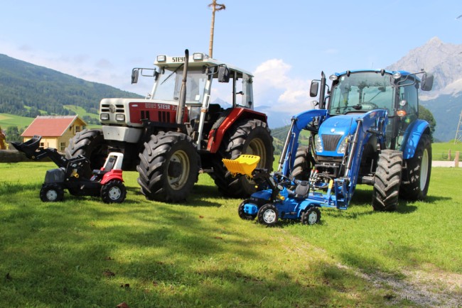 Traktor vom Bauernhof Lutzmannhof