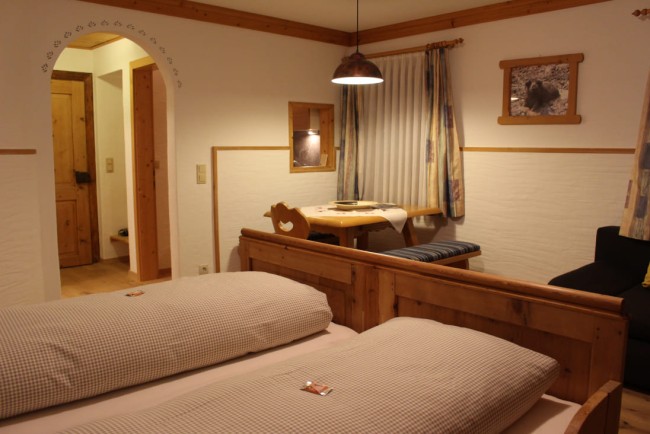 Zimmer zum Verweilen am Bauernhof Lutzmannhof